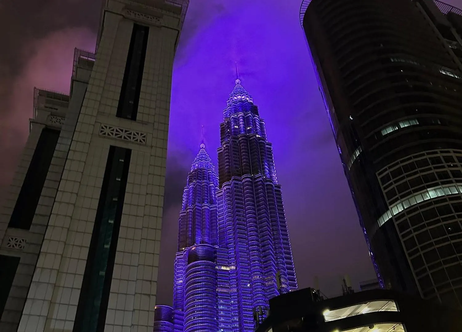 公寓 Sky Suites Klcc By Nadia 吉隆坡